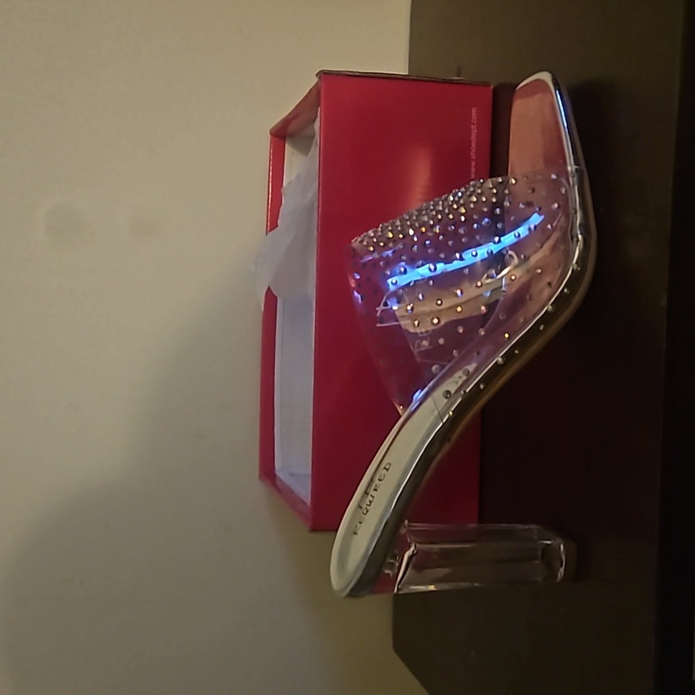 Womens shoes